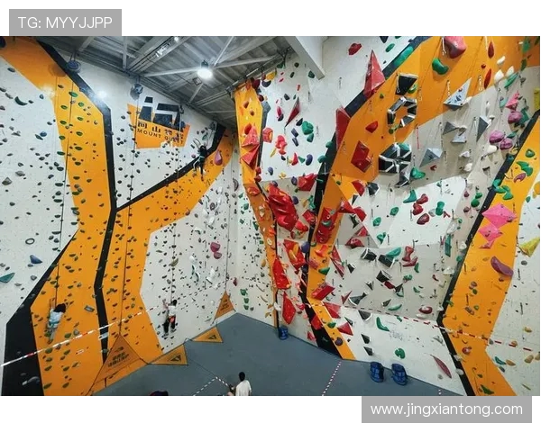 攀岩热潮席卷北京：探秘攀岩队的力量与变革之路