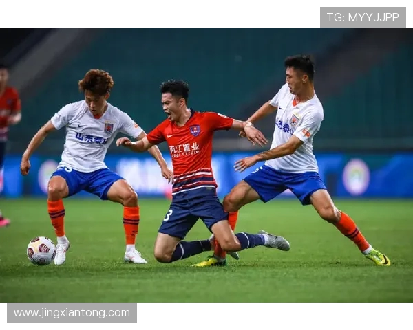 重庆足球队在最新状态排行榜中荣登第8名展现强劲实力与潜力