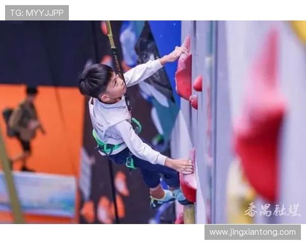 广州攀岩队的拼搏故事与极限运动嘉年华的精彩瞬间