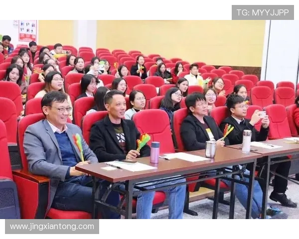 成都街舞队战术解析：如何在舞台上展现团队默契与个性魅力